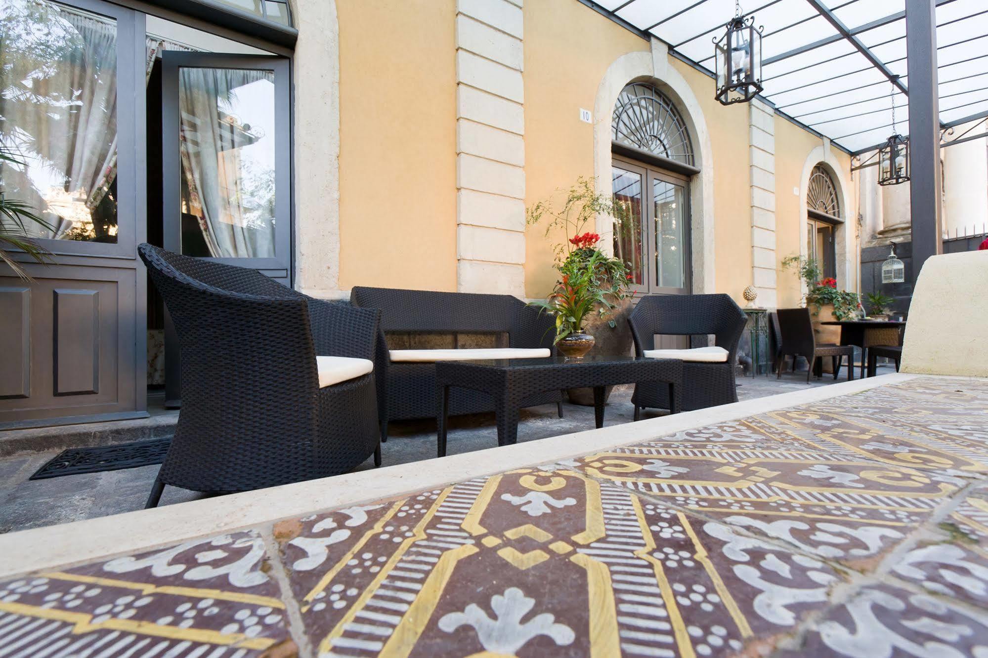 Il Giardino Falcone Katánie Exteriér fotografie
